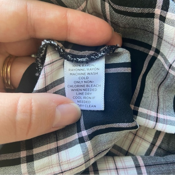 Loft Black Pink Plaid Tie Sleeve Side Slit Crewneck Flowy Pullover Top XL - Picture 6 of 6